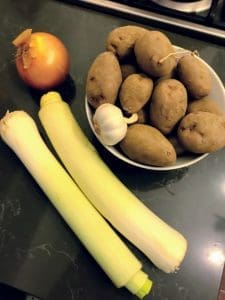 vegan leek and potato soup
