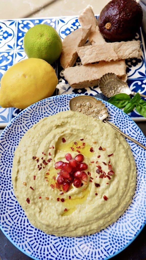 avocado hummus