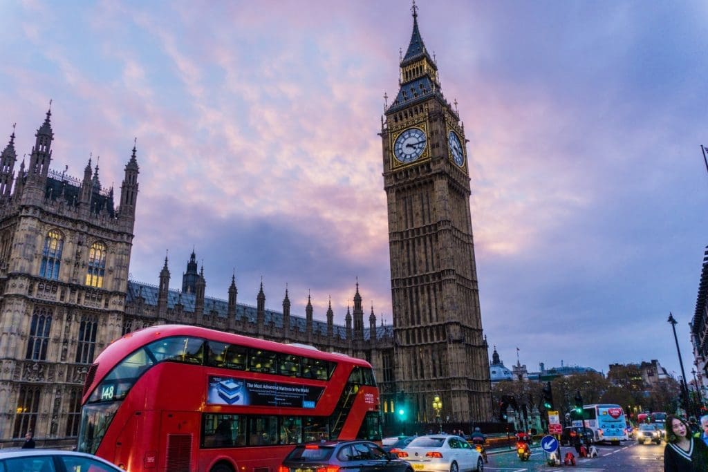 London - Places to Visit near Luton Airport