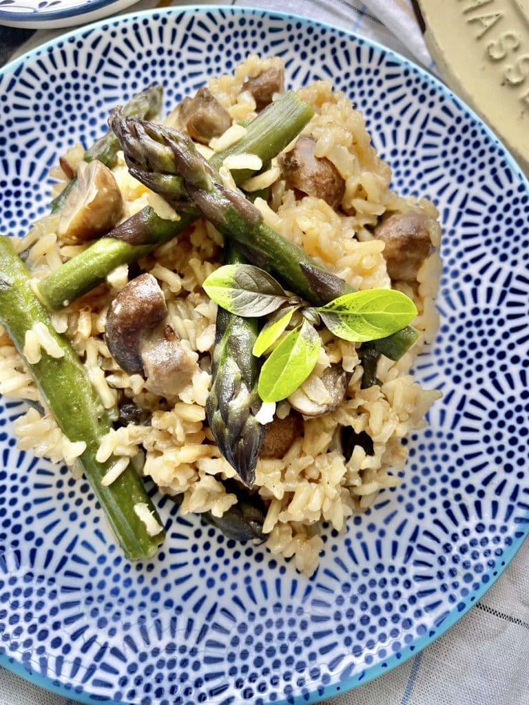 Asparagus and Mushroom Pilaf (Vegan)