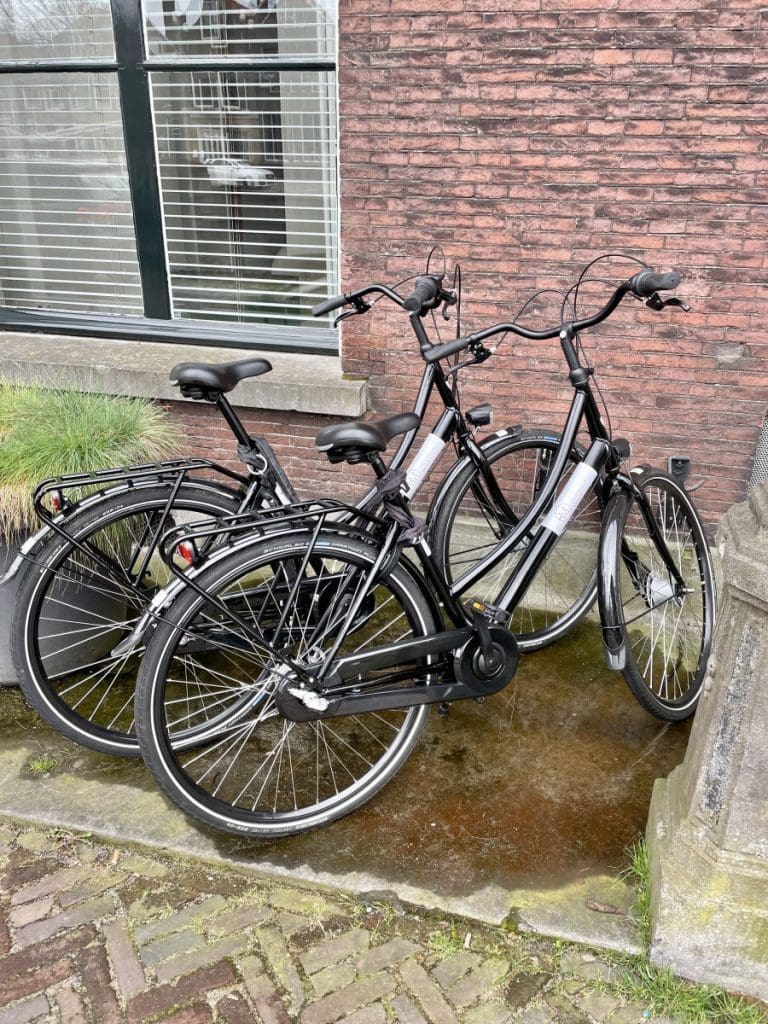 stadsvilla mout hotel netherlands bicycles