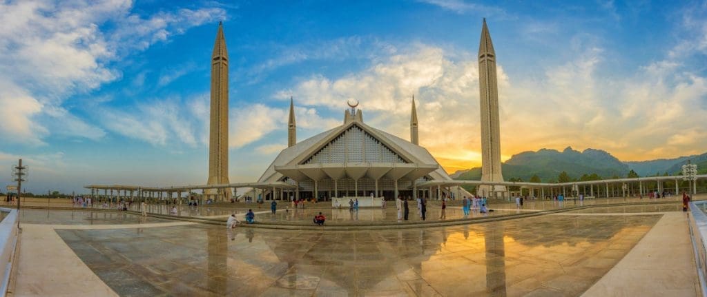 pakistan temple mosque