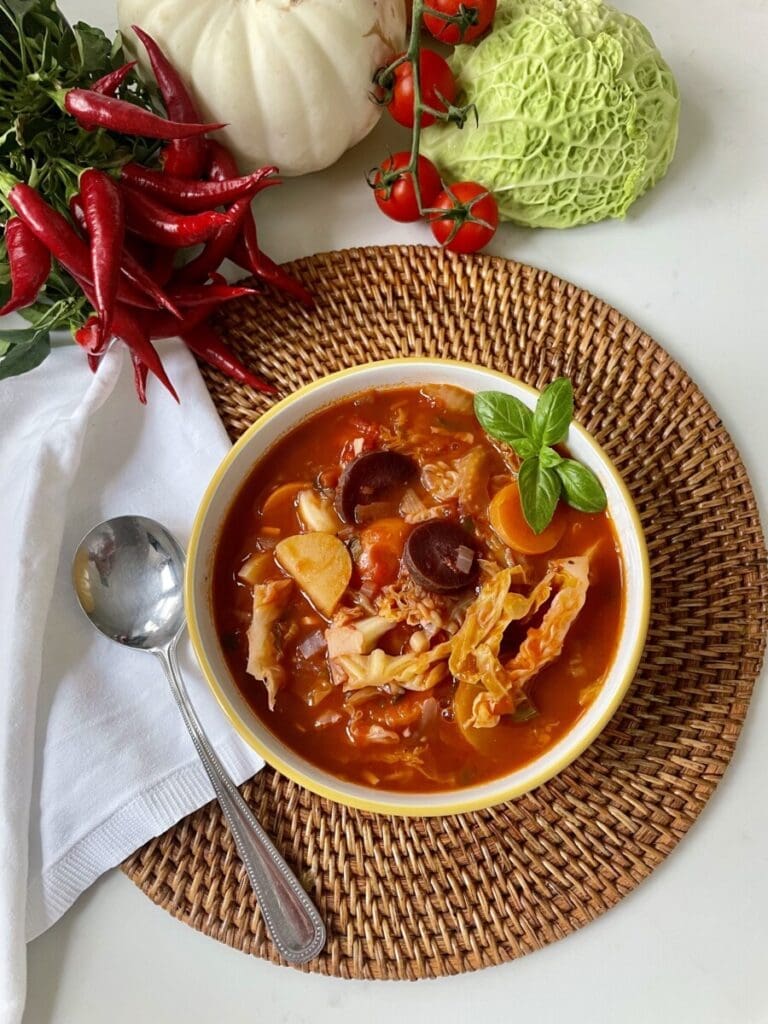 vegan spicy cabbage soup