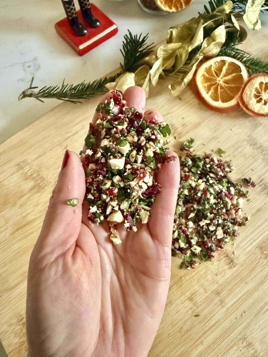 Jewelled Christmas Cheese ingredients