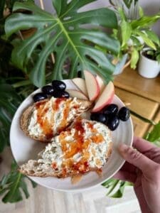 chilli honey cream cheese