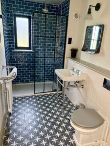 master bathroom Retallack Resort